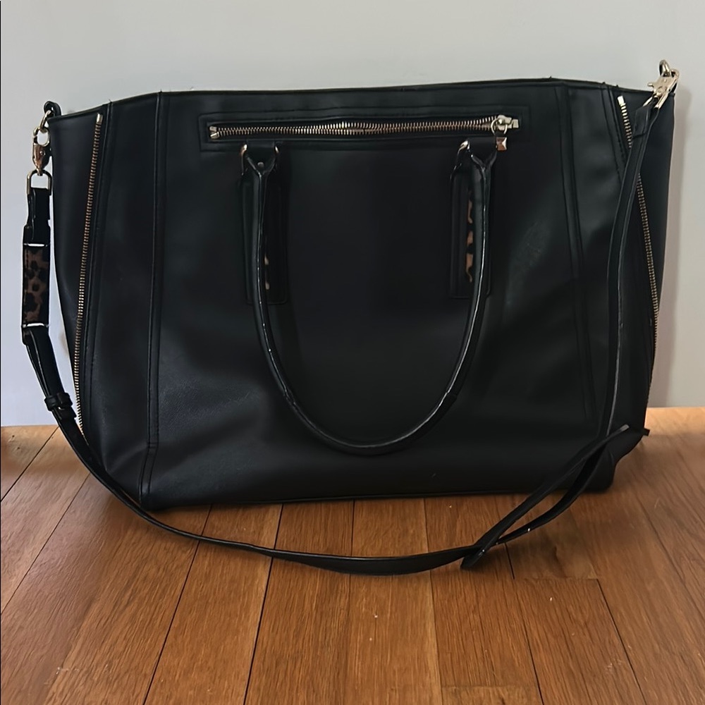 Stella & Dot Black Tote Bag with Versatile Design